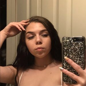 Meet your Posher, Amber